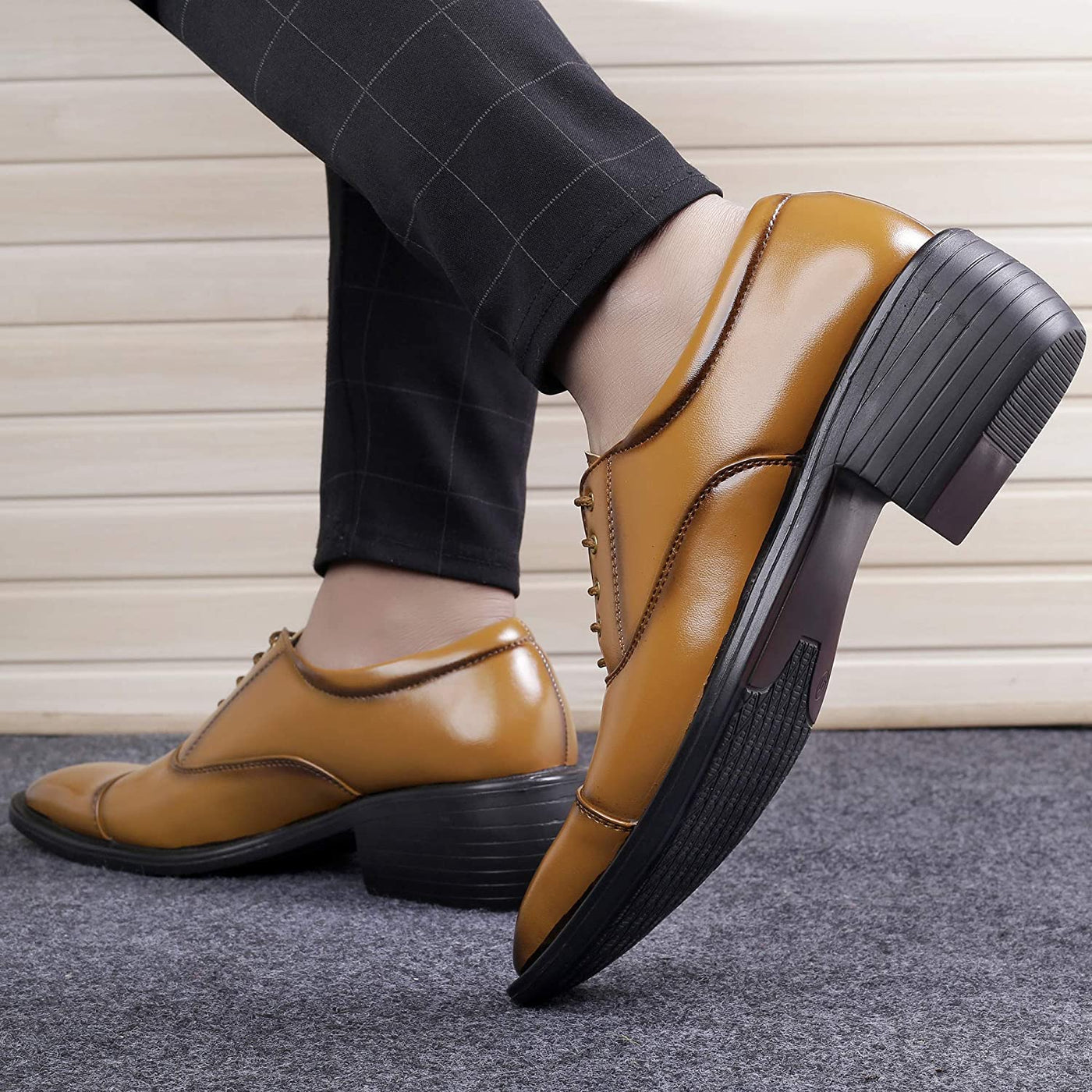 Fashionable Tan Casual And Formal Office Wear Lace-Up Shoes-Unique and Classy