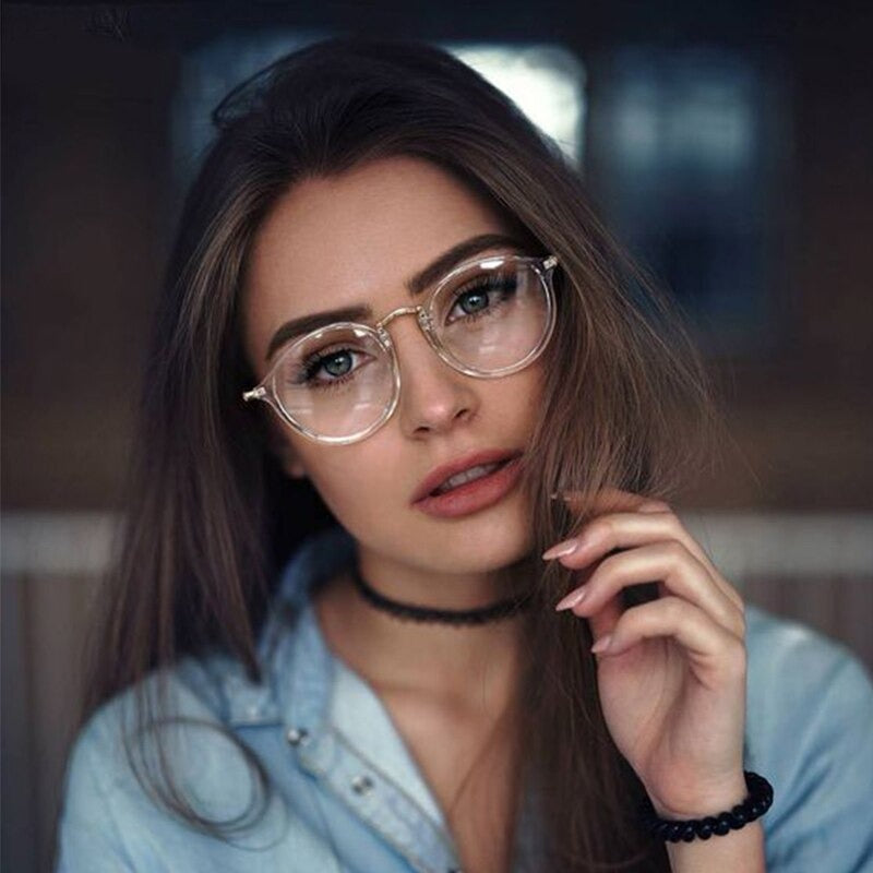 Eye Frame – UNIQUE & CLASSY