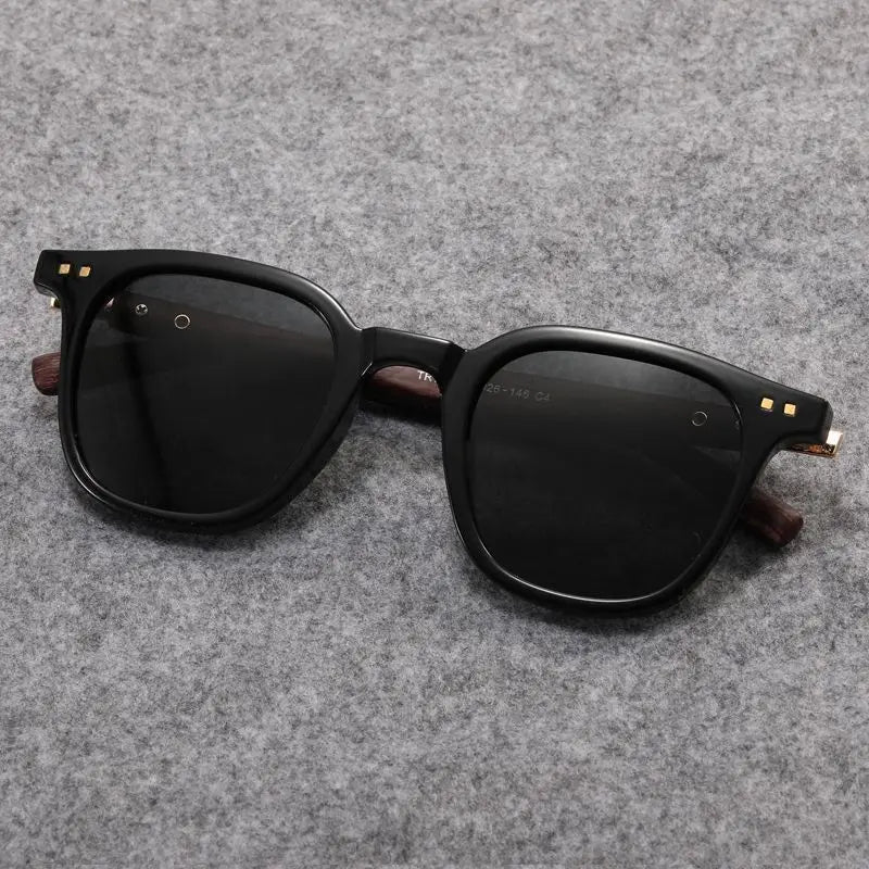 Unique and Classy Retro Wood Grain Pilot Sunglasses – UV400 Protection