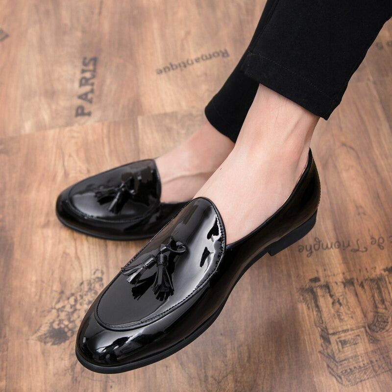 New Fashionable Oxford Business,Wedding,Party Wear Black Tassel Loafers-Unique and Classy