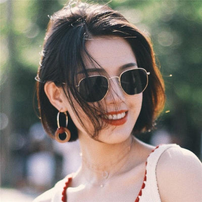 New Metal Classic Vintage Sunglasses For Men And Women-Unique and Classy