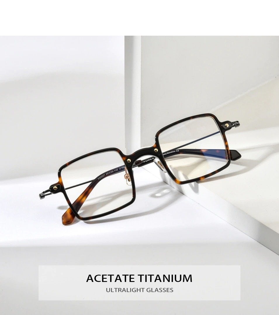 Vintage Square Titanium Glasses Frame For Unisex-Unique and Classy