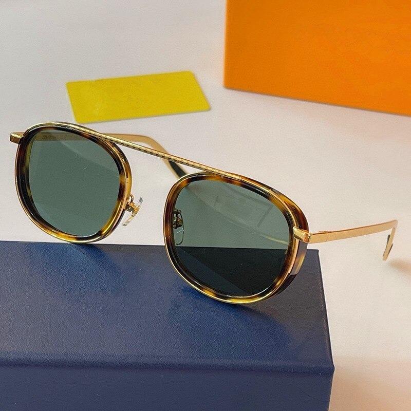 Retro Fashion UV400 Gradient Sunglasses For Men And Women-Unique and Classy