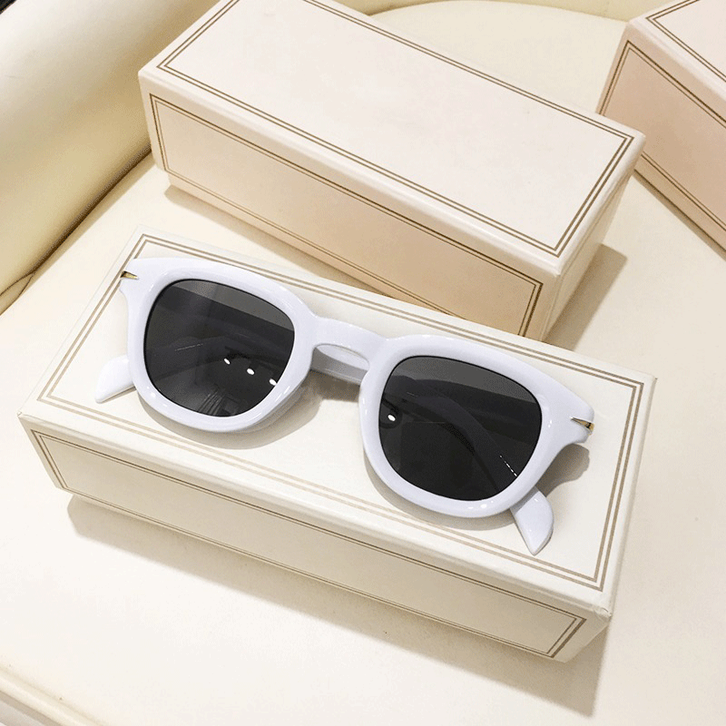 2021 Designer Fashion Brand Sunglasses For Unisex-Unique and Classy