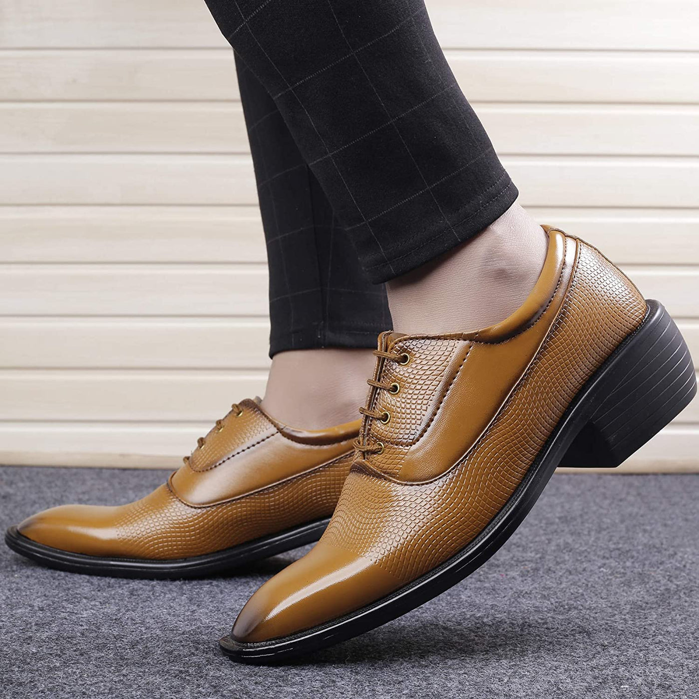 Classy Casual And Formal Business Wear Tan Lace-Up Shoes-Unique and Classy