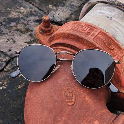 Polarized Mirror Vintage Ultralight Fashion Sunglasses For Men And Women-Unique and Classy
