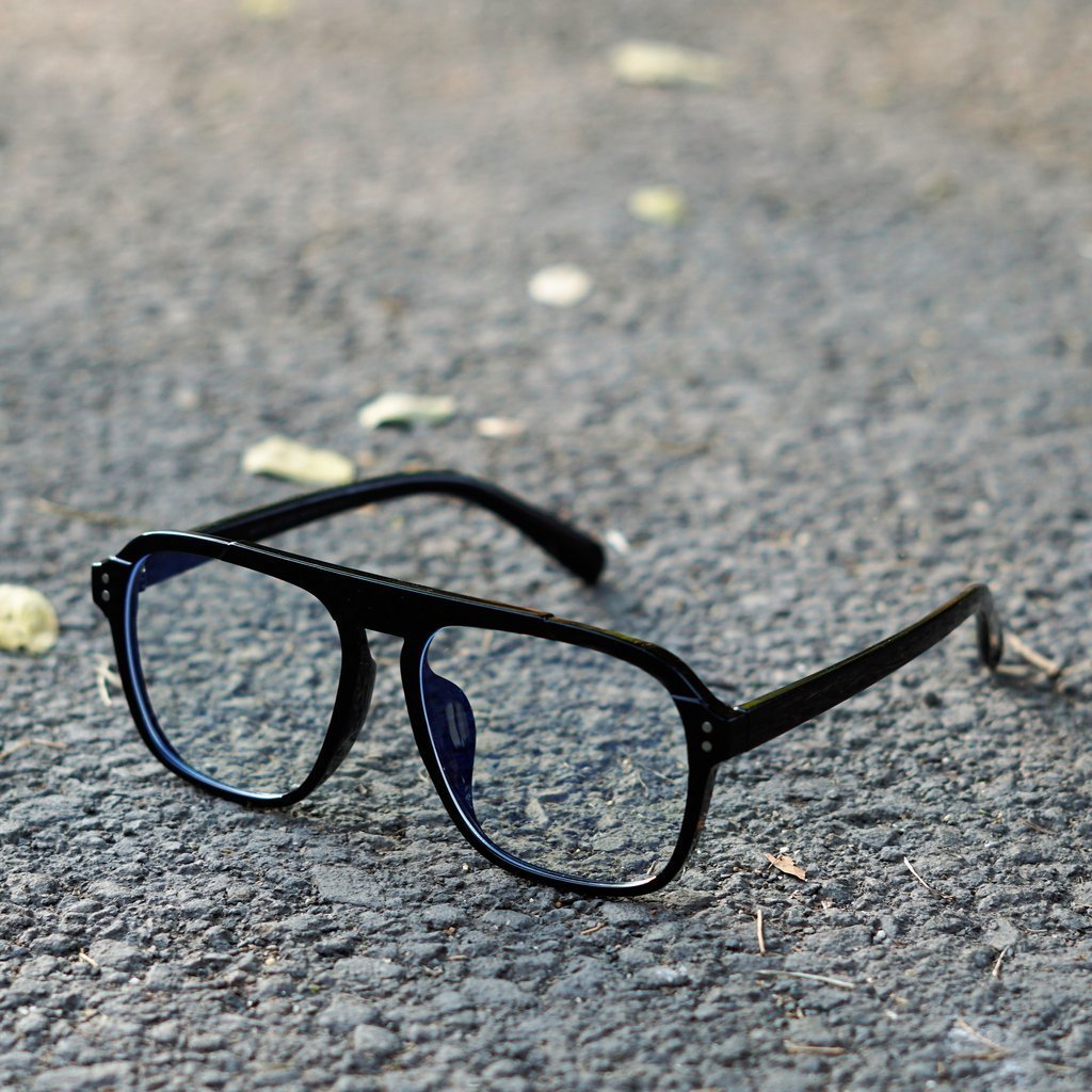 Stylish Square Winter Black Clear Sunglasses For Men And Women-Unique and Classy