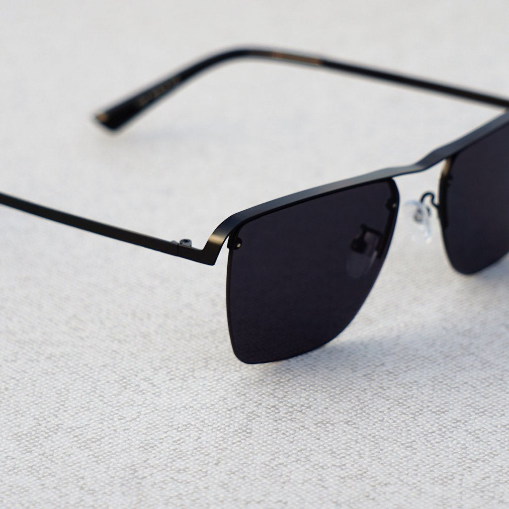 Vintage Square Metal Frame Black Sunglasses For Men And Women-Unique and Classy