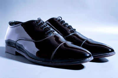 Shiny Black Men's Wear Pattern Premium Design Quality Oxford Formal Shoes-Unique and Classy