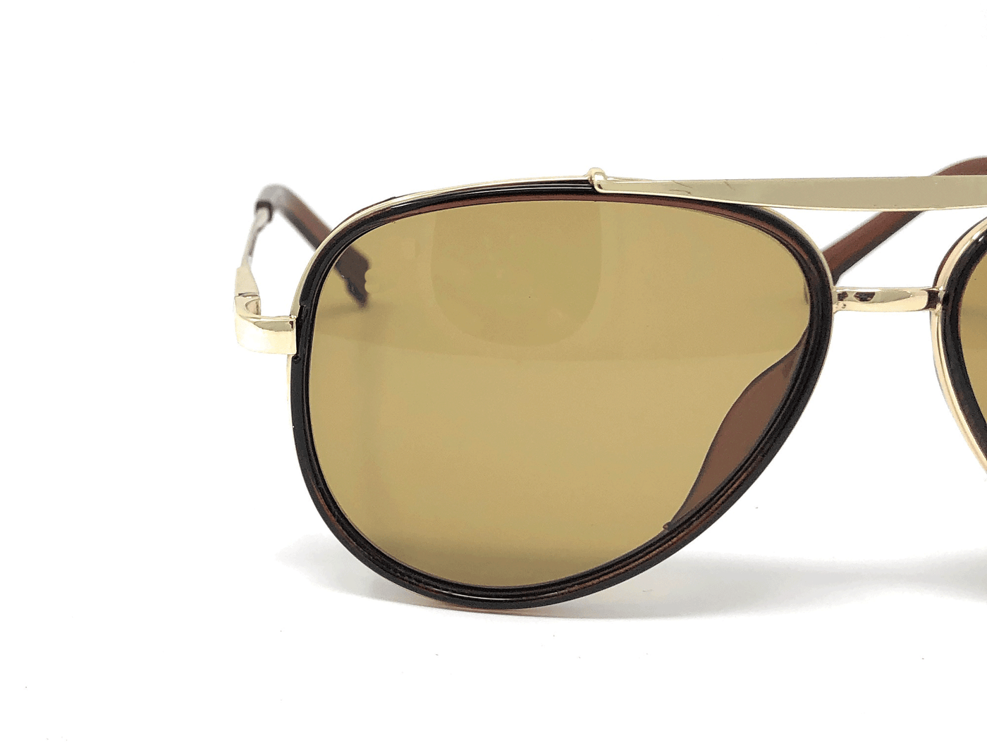 Classic Metal Frame Aviator Brown Sunglasses For Men And Women-Unique and Classy