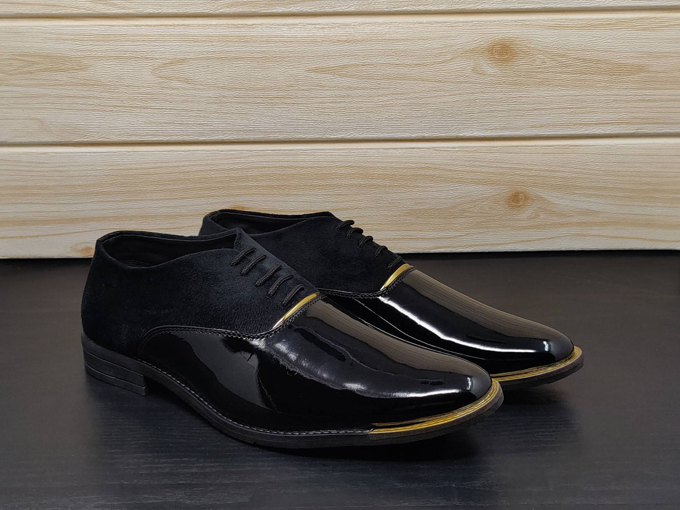 Men's Dark Black Oxford Shoes for Wedding and Partywear-UniqueandClassy