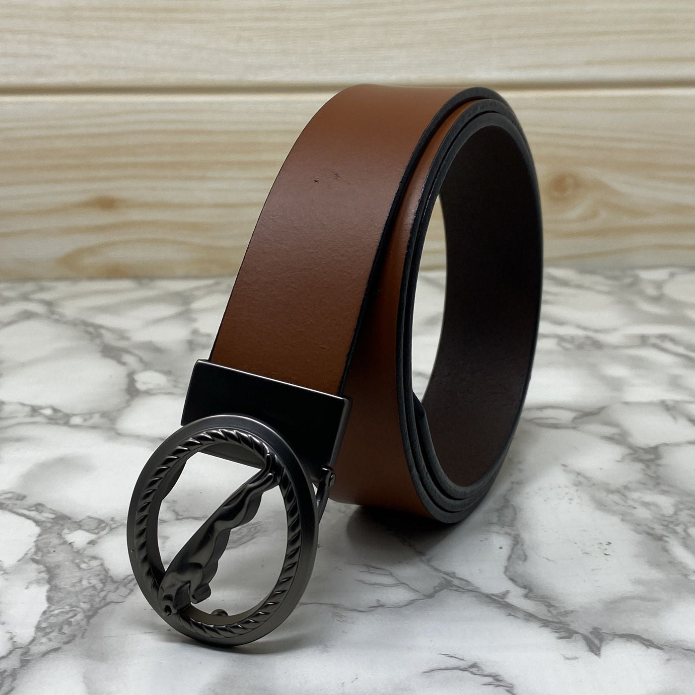 Round Jaguar Metal Buckle With Leather Strap Belt-UniqueandClassy