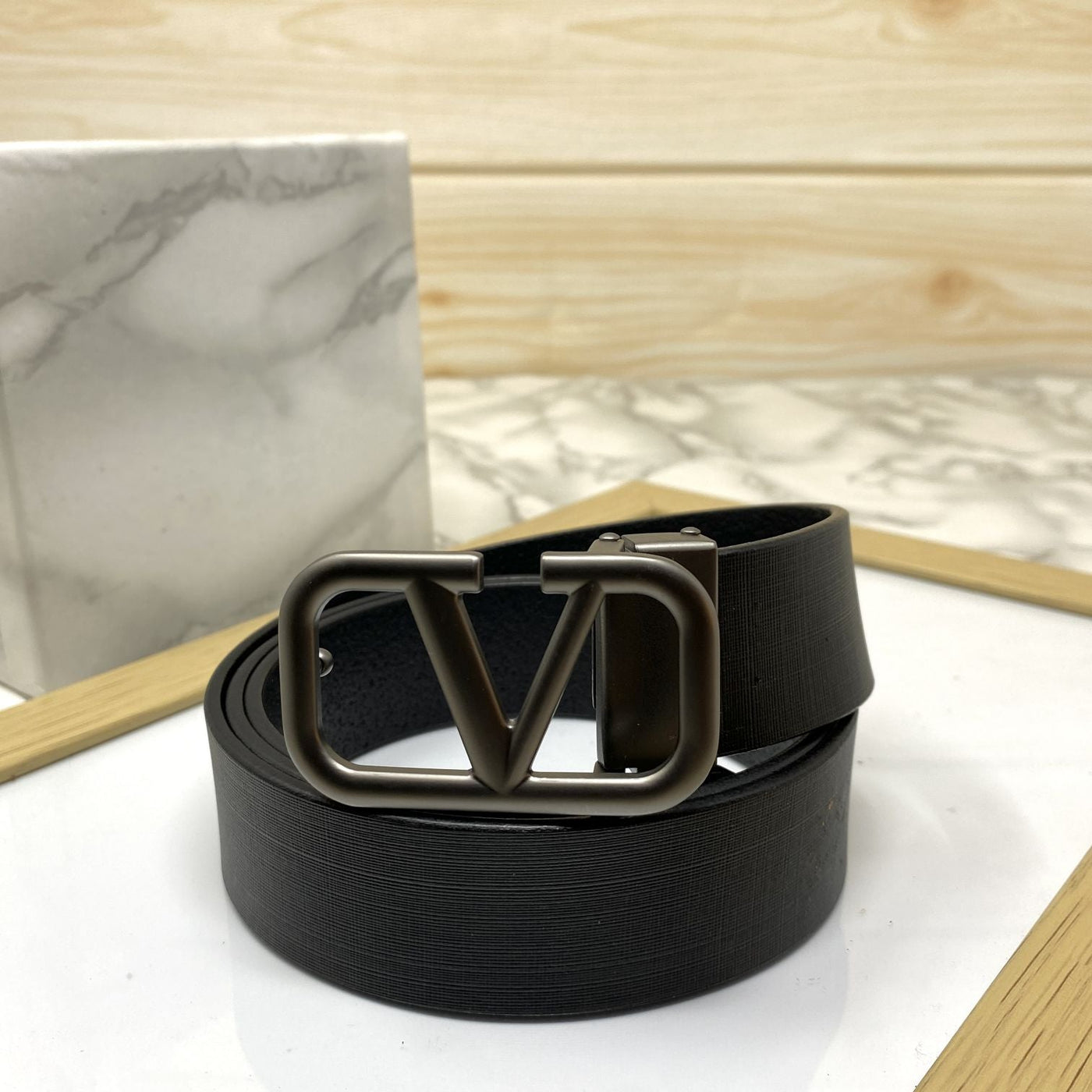 Casual V-Pattern Leather Strap Belt-UniqueandClassy