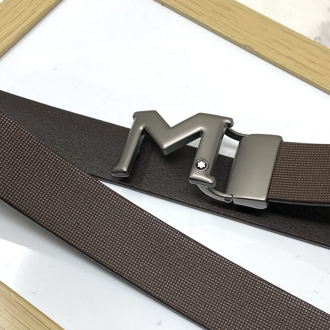 M-Pattern Leather Strap Belt -UniqueandClassy