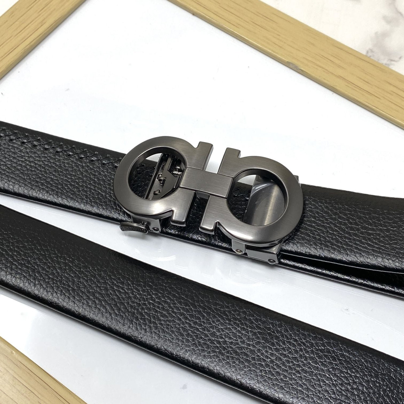 Classy Auto-Lock Formal and Casual Belt-UniqueandClassy