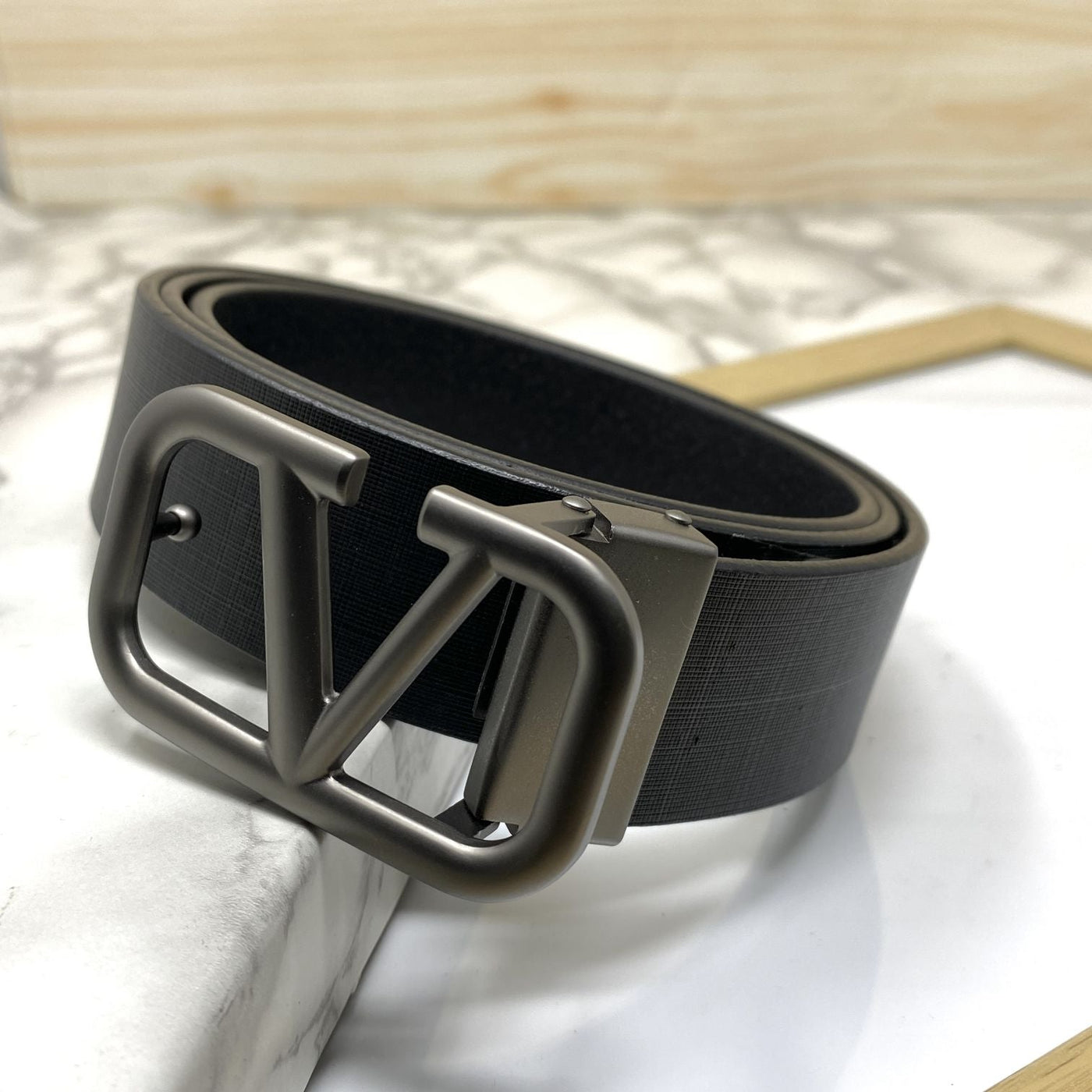 Casual V-Pattern Leather Strap Belt-UniqueandClassy