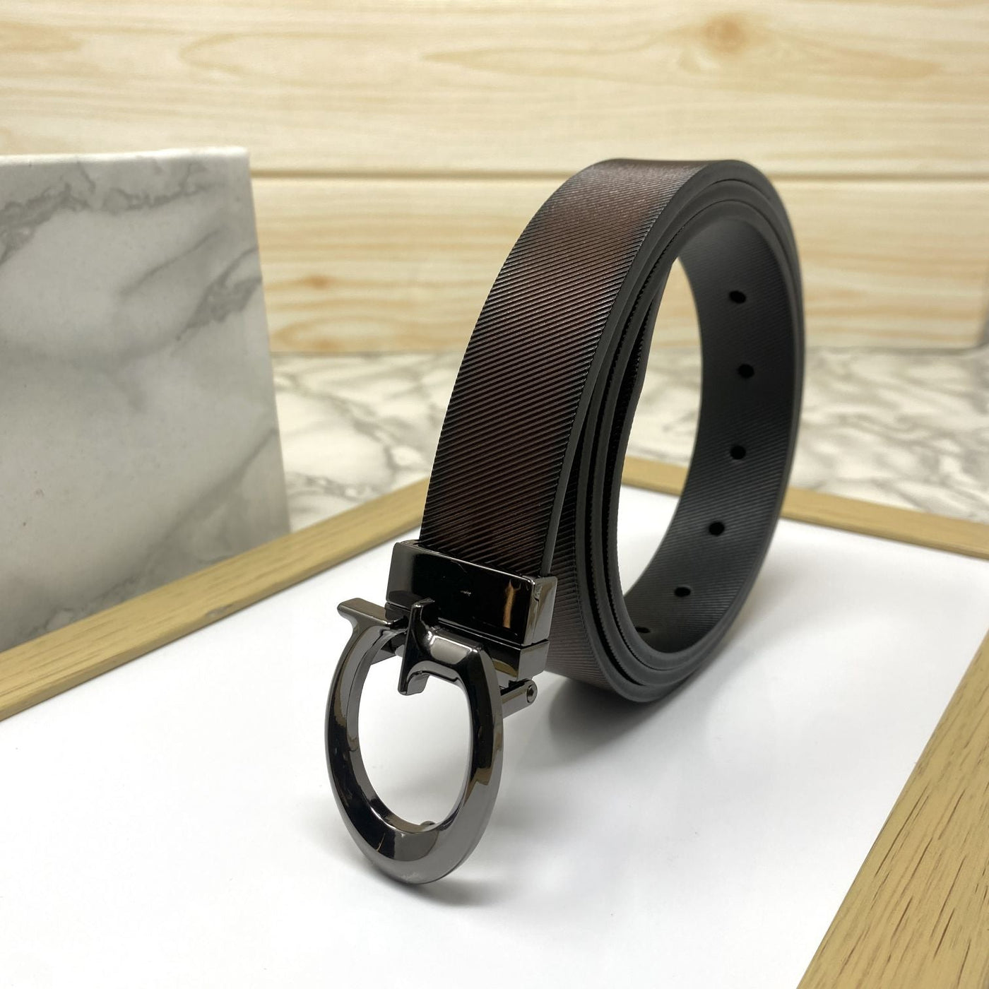 Small G Letter Reversible Strap Belt For Men-UniqueandClassy