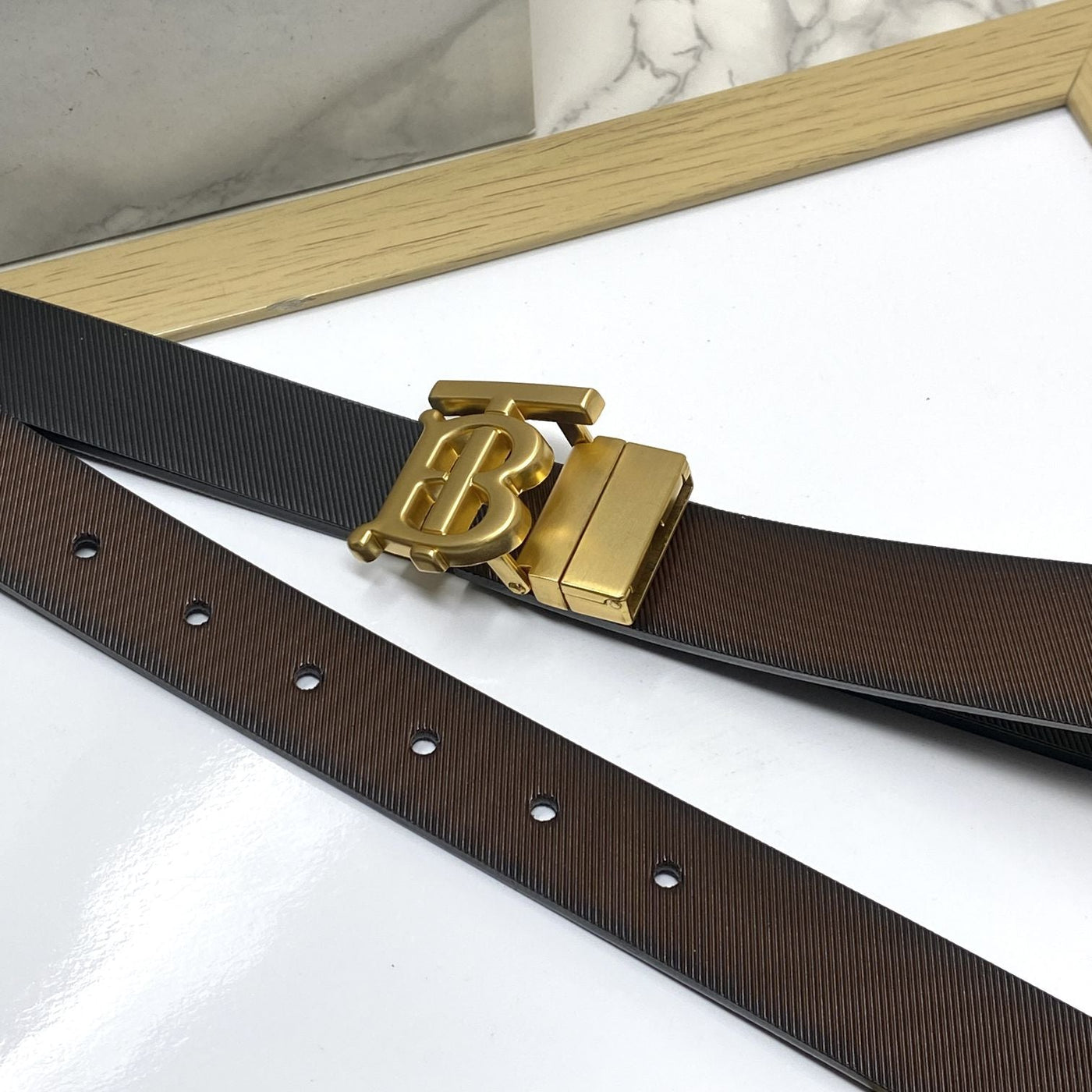 Stylish Casual and Formal Reversible Strap Belt-UniqueandClassy