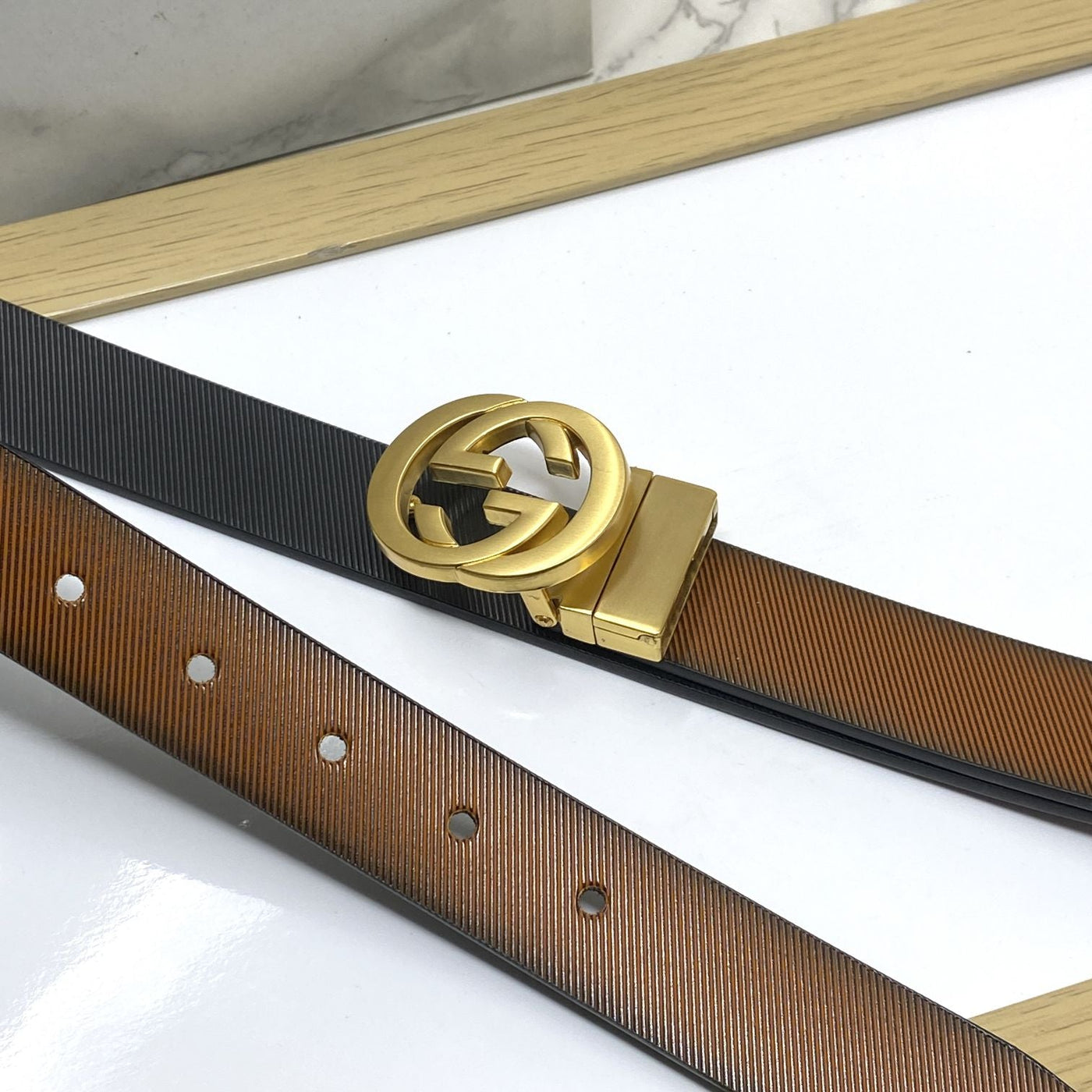 Classic Design Reversible Strap Belt For Men-UniqueandClassy