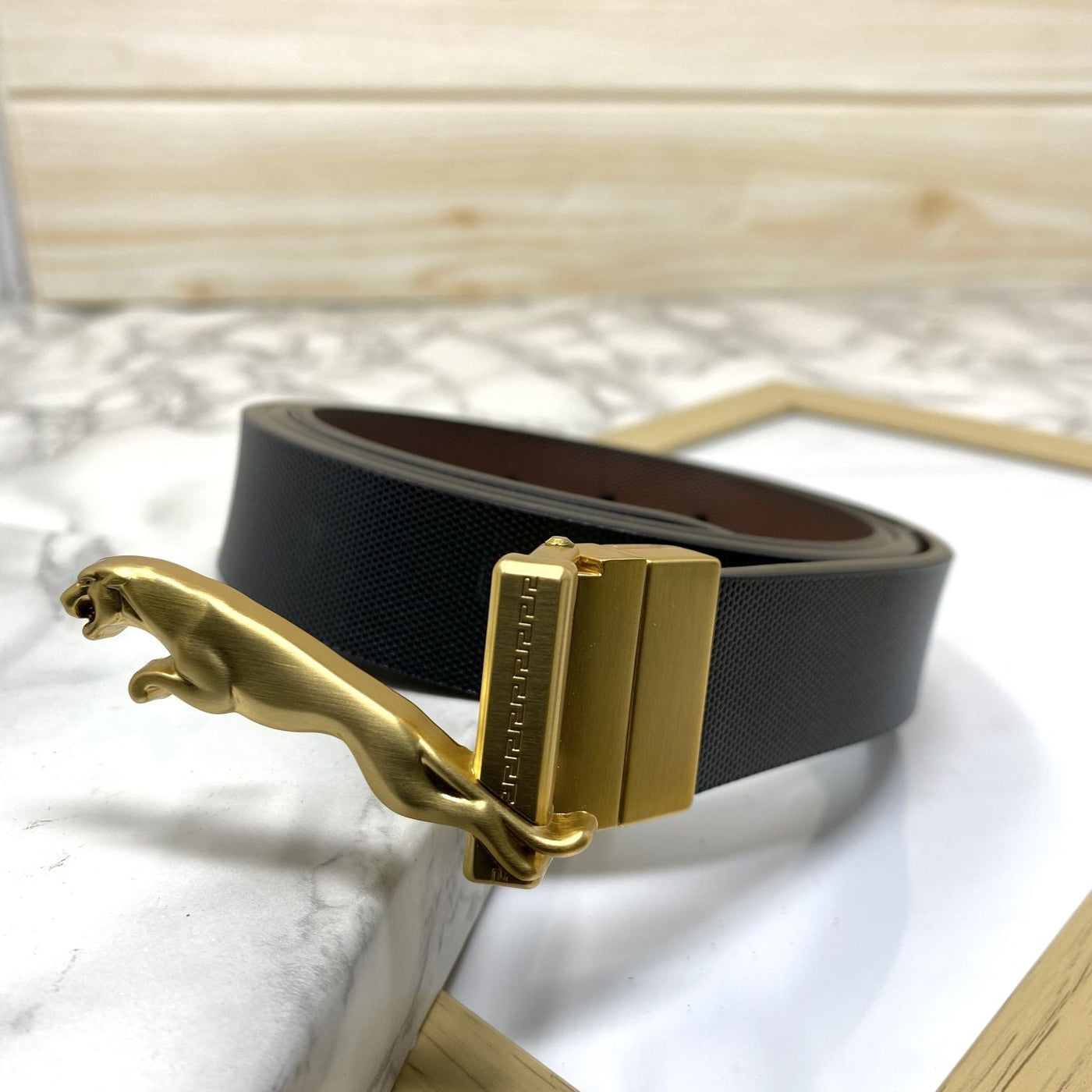 Small Jaguar Pattern Reversible Strap Belt -UniqueandClassy