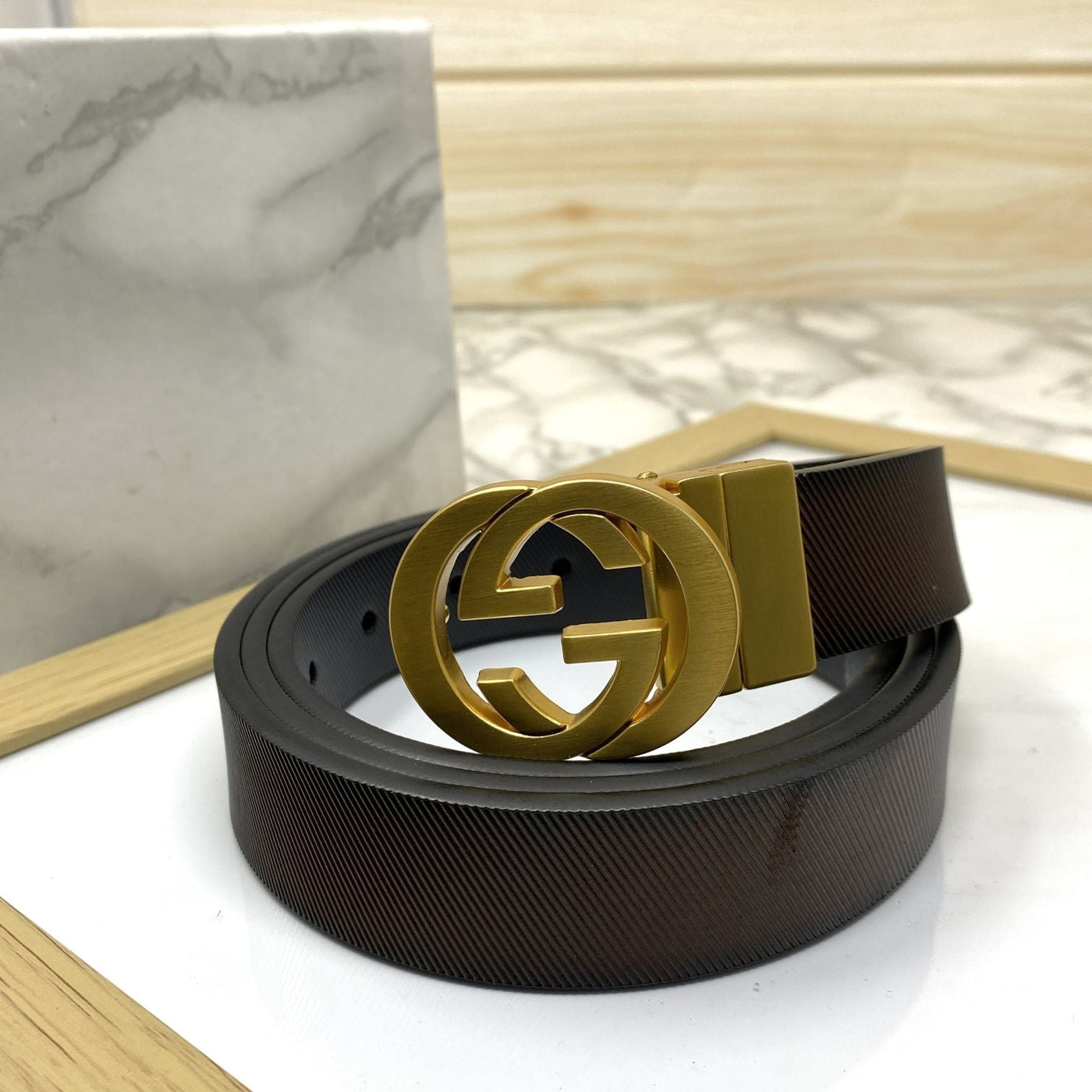 Classic Design Reversible Strap Belt For Men-UniqueandClassy