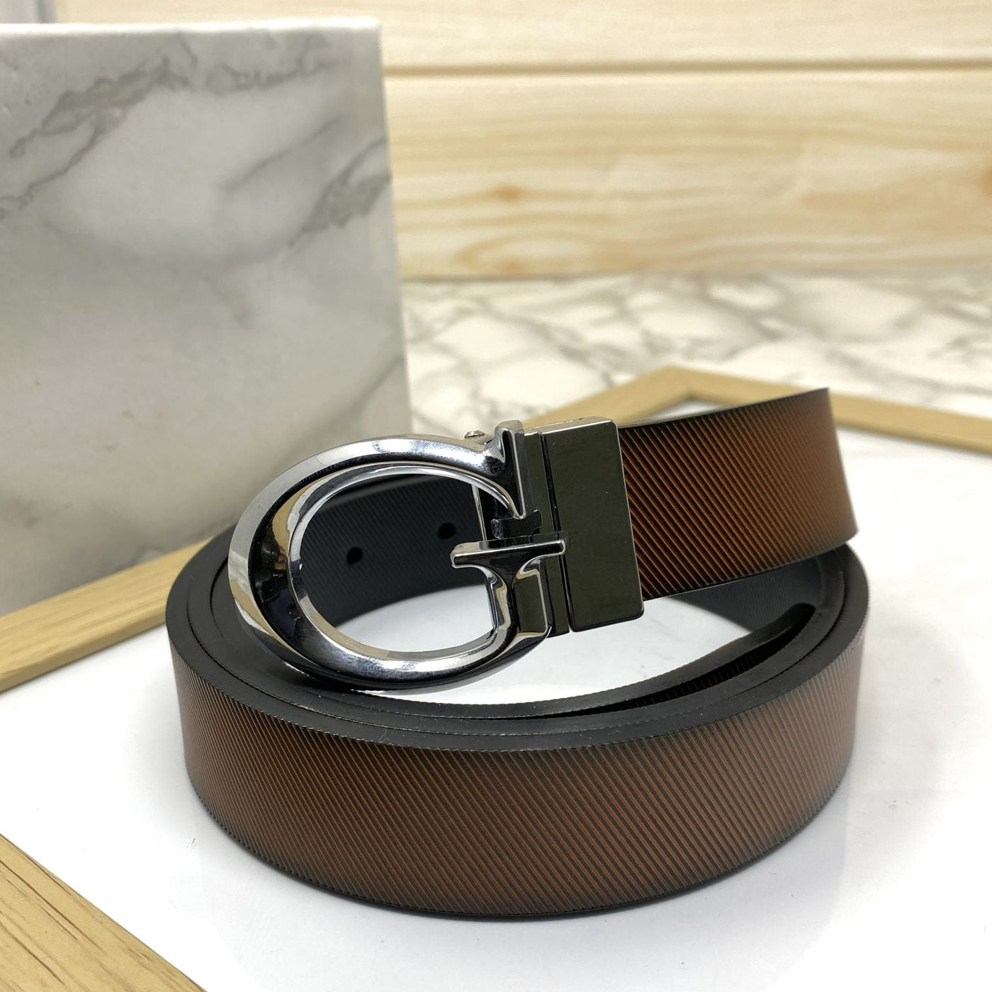 Small G Letter Reversible Strap Belt For Men-UniqueandClassy