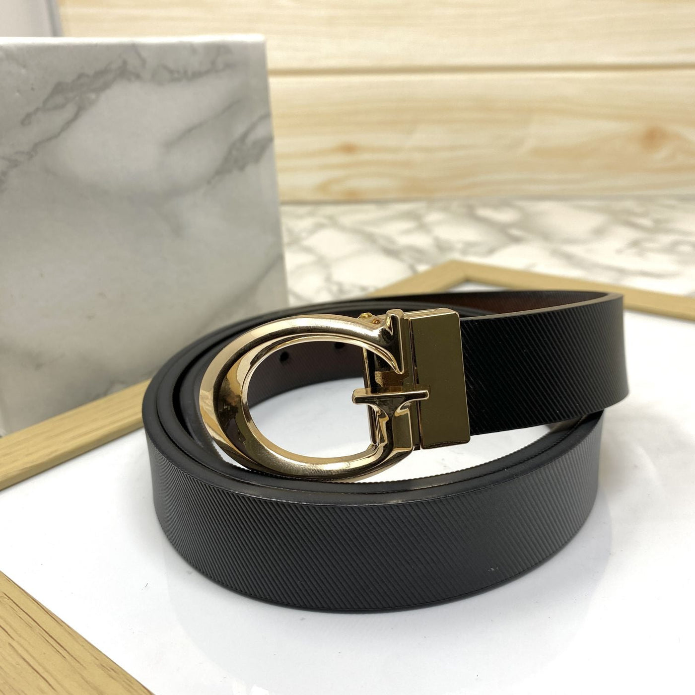 Small G Letter Reversible Strap Belt For Men-UniqueandClassy