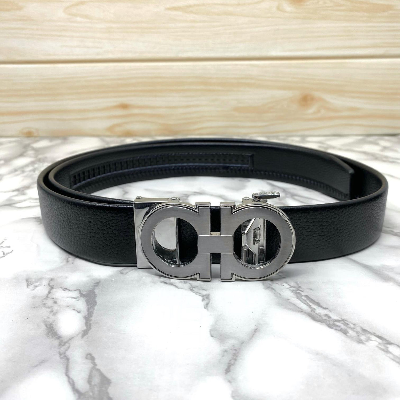 Classic 8 Shape Auto Lock High Quality Belt For Men's-Unique And Classy