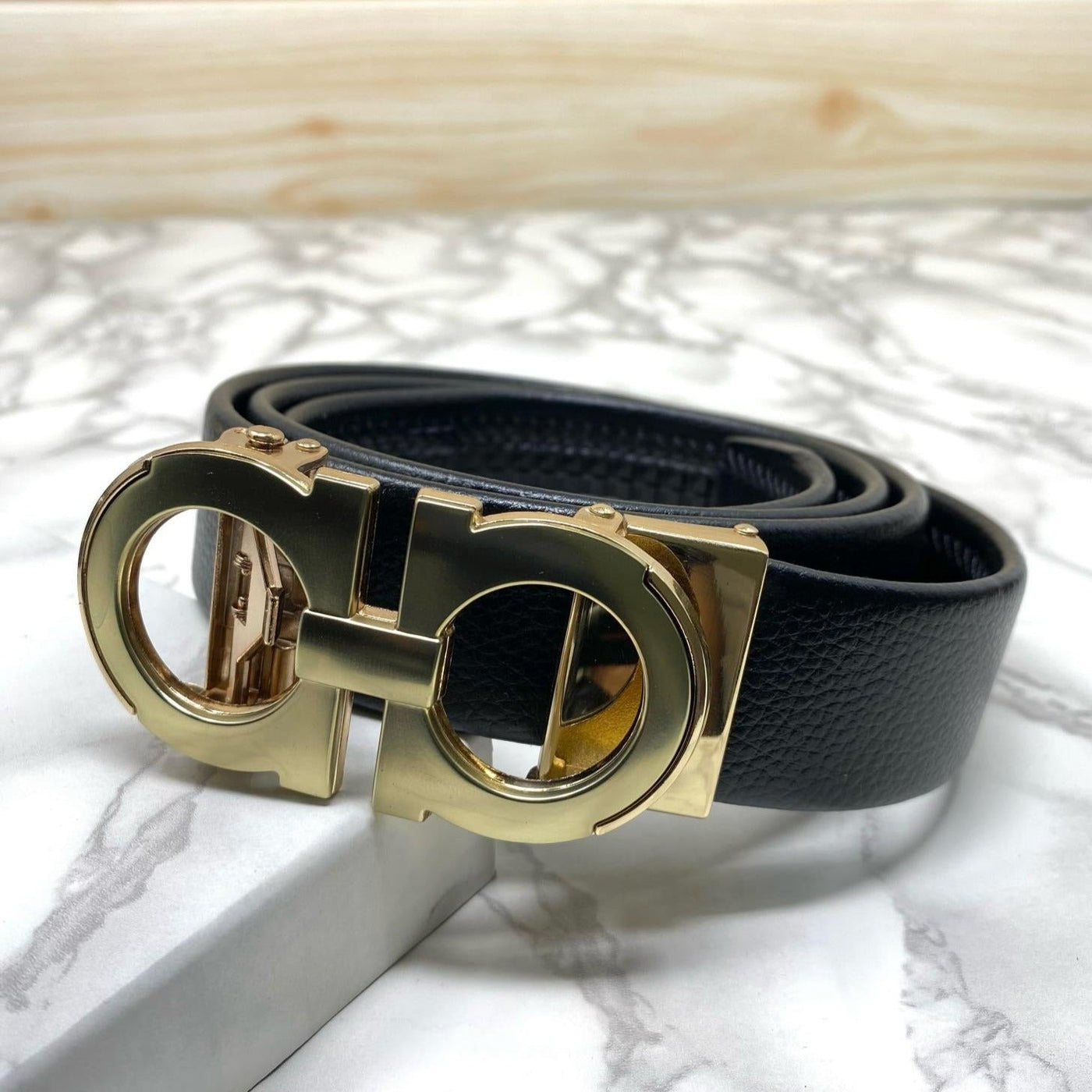 Classic 8 Shape Auto Lock High Quality Belt For Men's-Unique And Classy