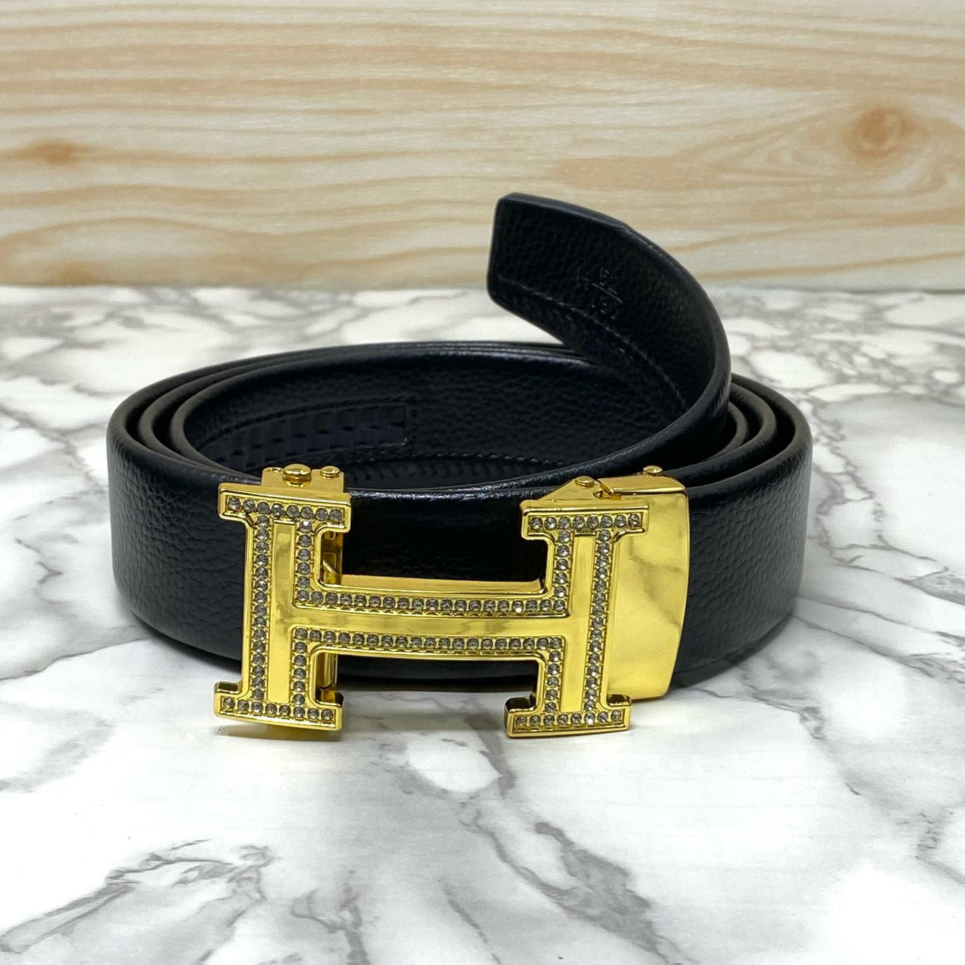 H Shape Adjustable Auto Lock Belt With Diamond Finishing-UniqueandClassy
