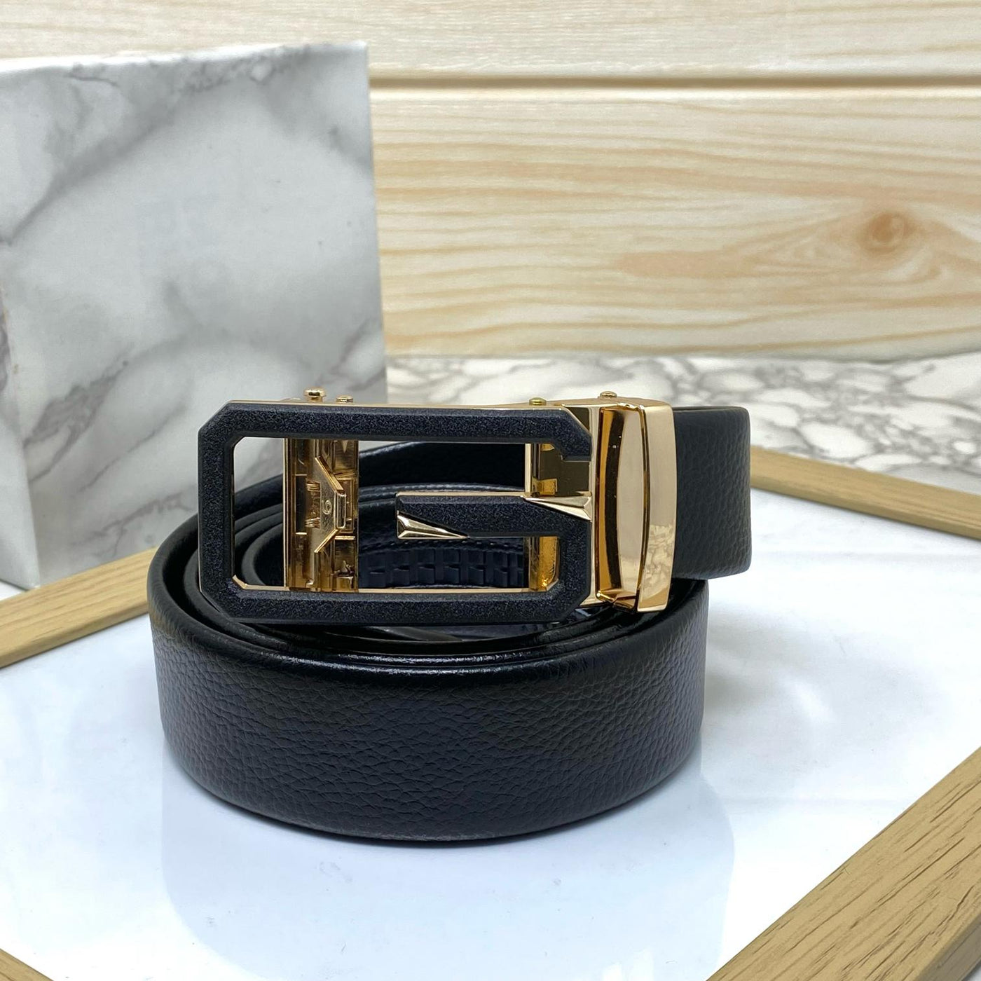 Single G Shape Fashionable Formal Belt For Men-UniqueandClassy