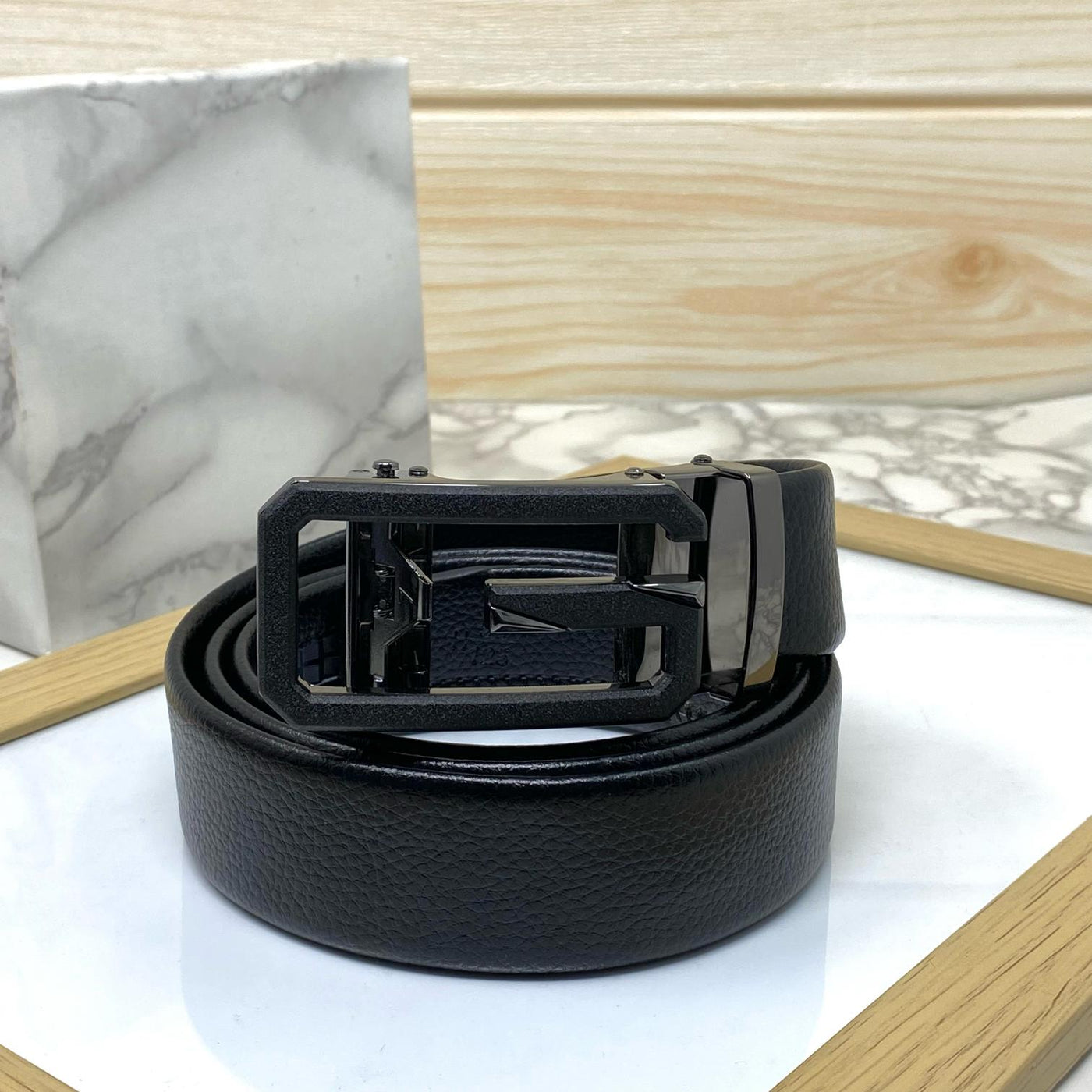 Single G Shape Fashionable Formal Belt For Men-UniqueandClassy