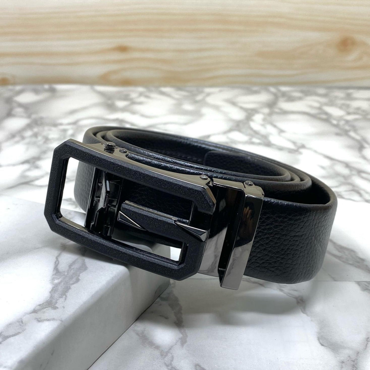 Single G Shape Fashionable Formal Belt For Men-UniqueandClassy