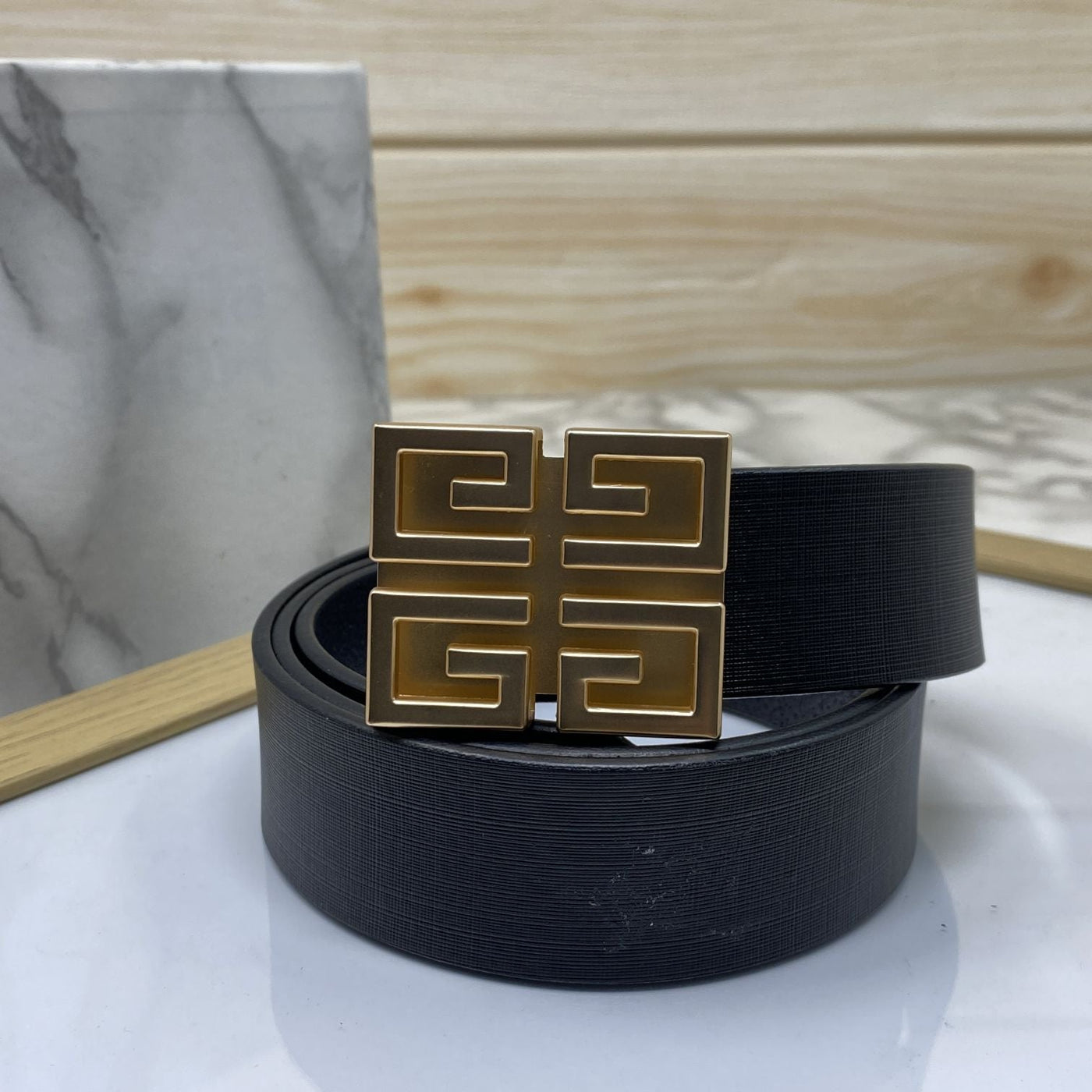 Square Section Leather Strap Belt-UniqueandClassy