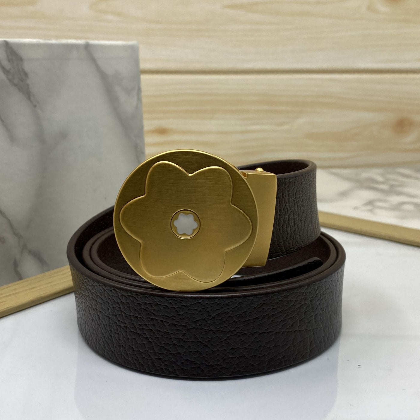 Flower Pattern Round Pin Buckle Leather Belt For Men-UniqueandClassy