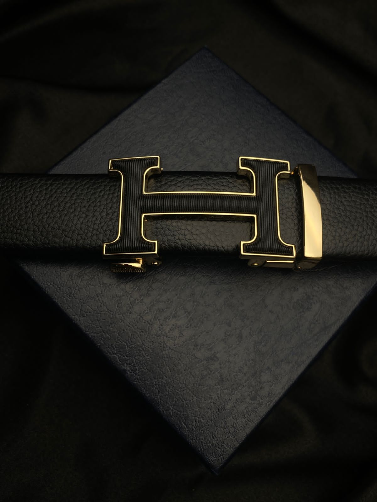 High Quality Automatic Buckle Men's Belts-Unique and Classy