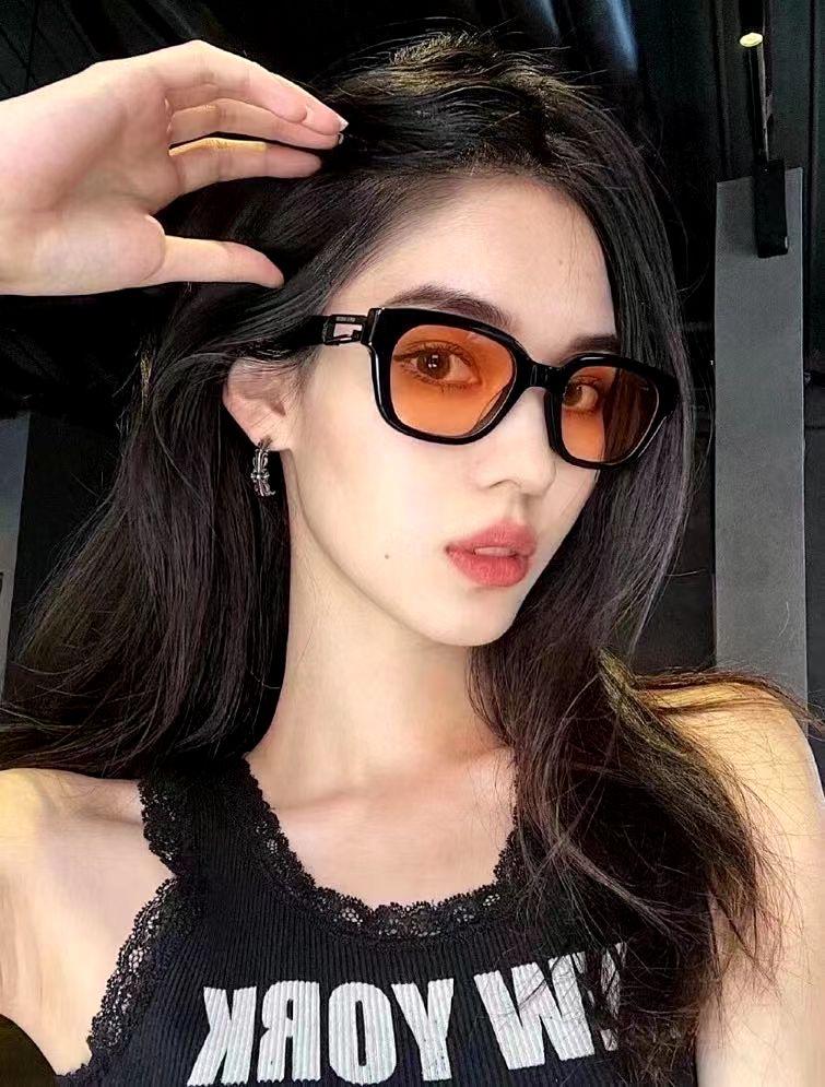 Classy Candy Unisex Square Sunglasses-Unique and Classy