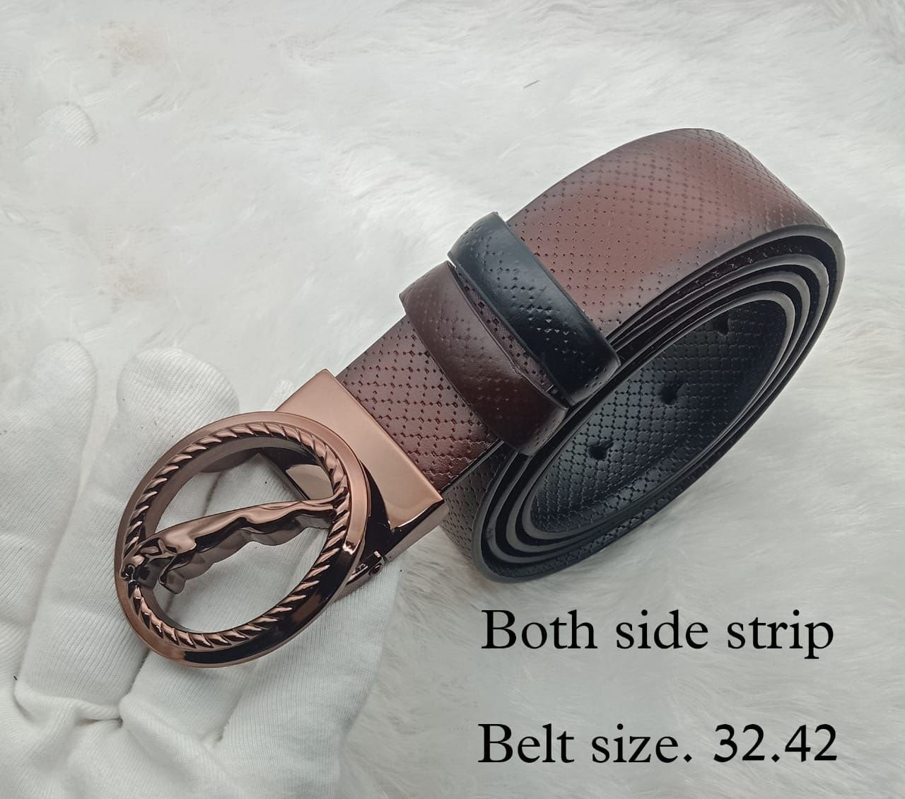 Round Shape Jaguar Buckle With Reversible Strap Belt For Men's