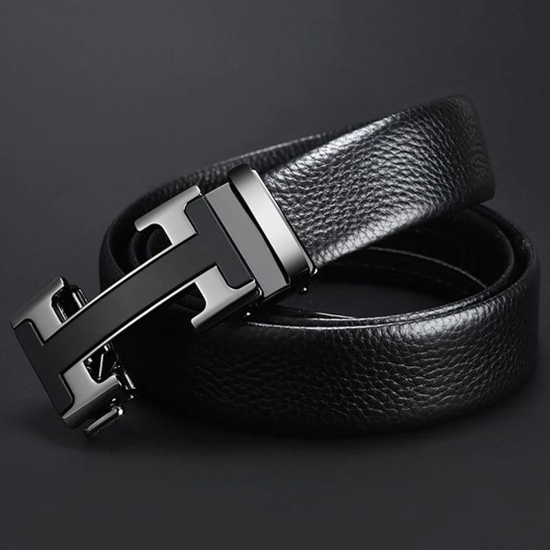 Stylish belt store for men