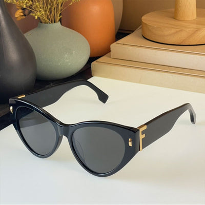 Luxury Vintage Cat Eye Sunglasses For Men And Women-Unique and Classy