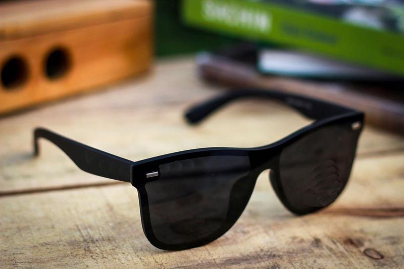 American Diatona Unisex Sunglasses For Men And Women-Unique and Classy