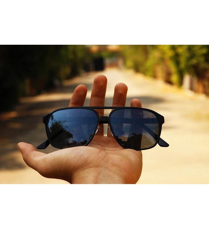 New Stylish Designed Black unisex sunglasses For Men And Women-Unique and Classy