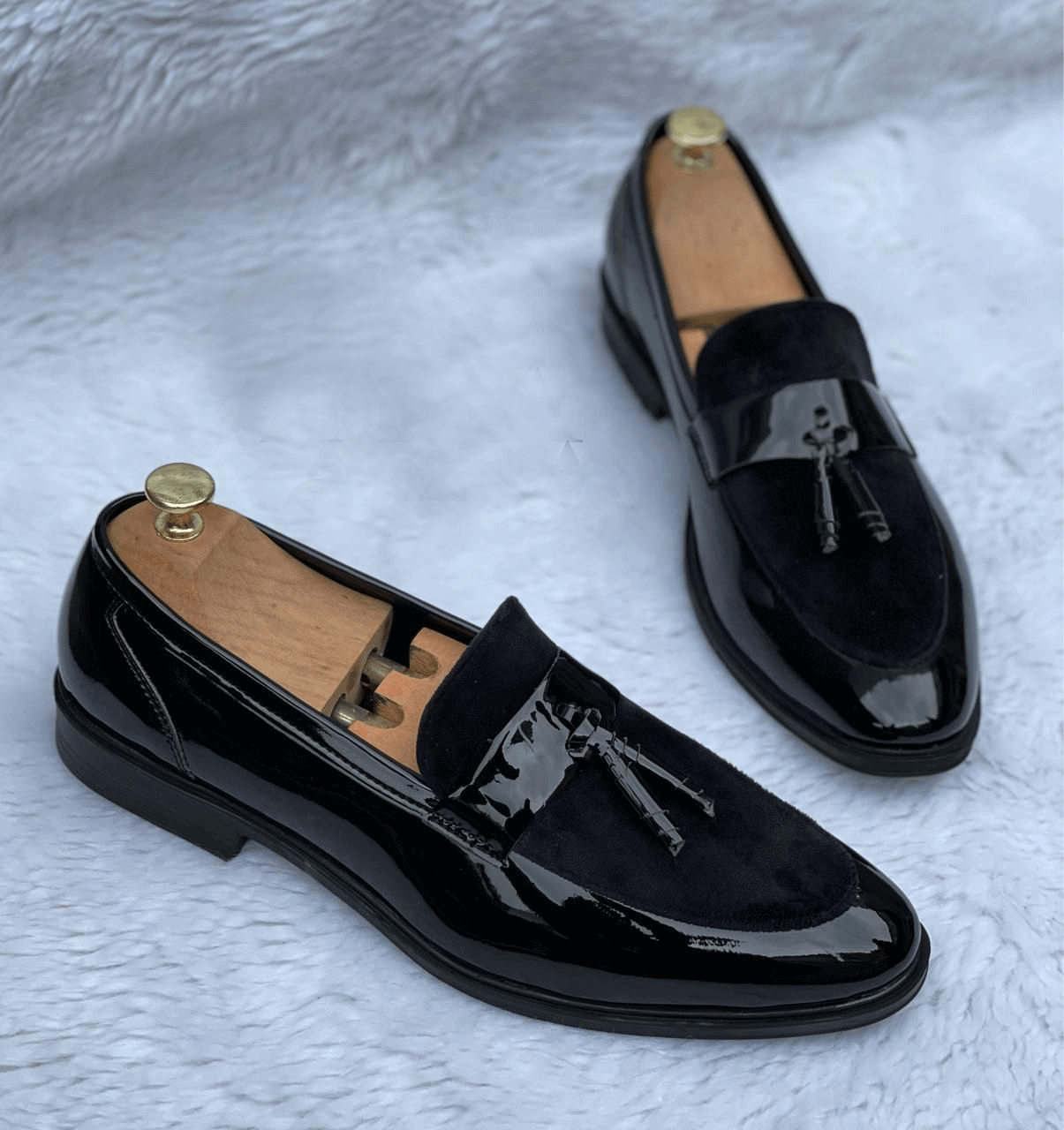 High Quality Wrinkle Free Patent Shiny Material with Classy Suede Slip On Loafer-Unique and Classy