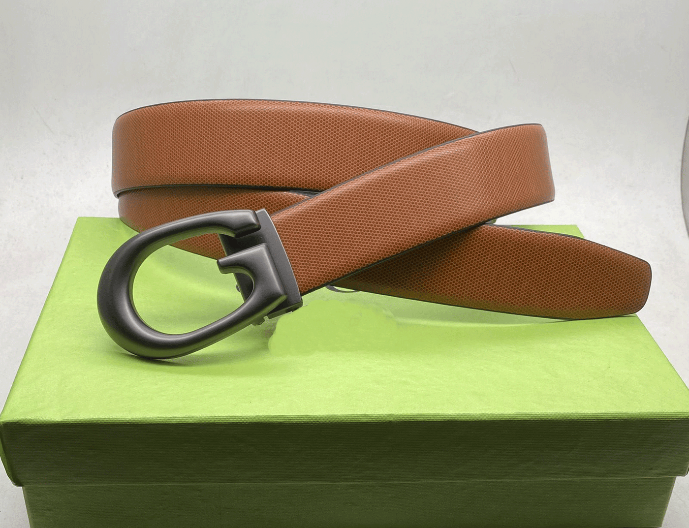 Hot Designer Trendy Luxury Genuine Leather Belt For Men's-Unique and Classy