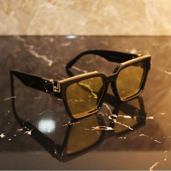 Stylish Astroiner Yellow Wayfarer Sunglasses-Unique and Classy Premium Unique and Classy