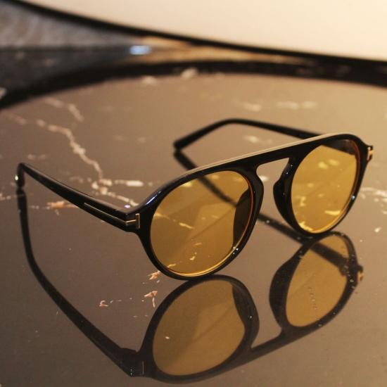 Stylish Black Storm Yellow Candy Wayfarer Sunglasses-Unique and Classy Premium Unique and Classy