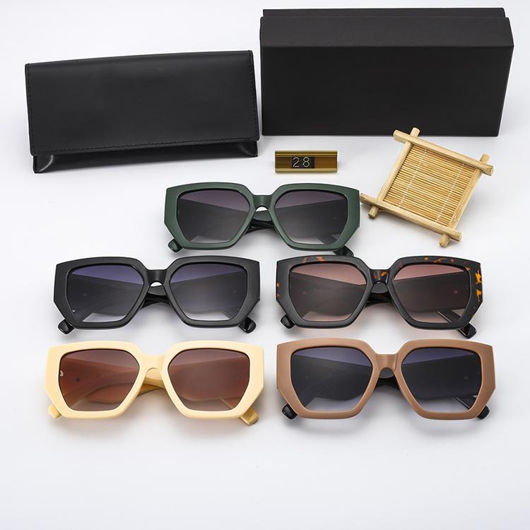 Benjamin Oversized Square Sunglasses For Men And Women-Unique and Classy